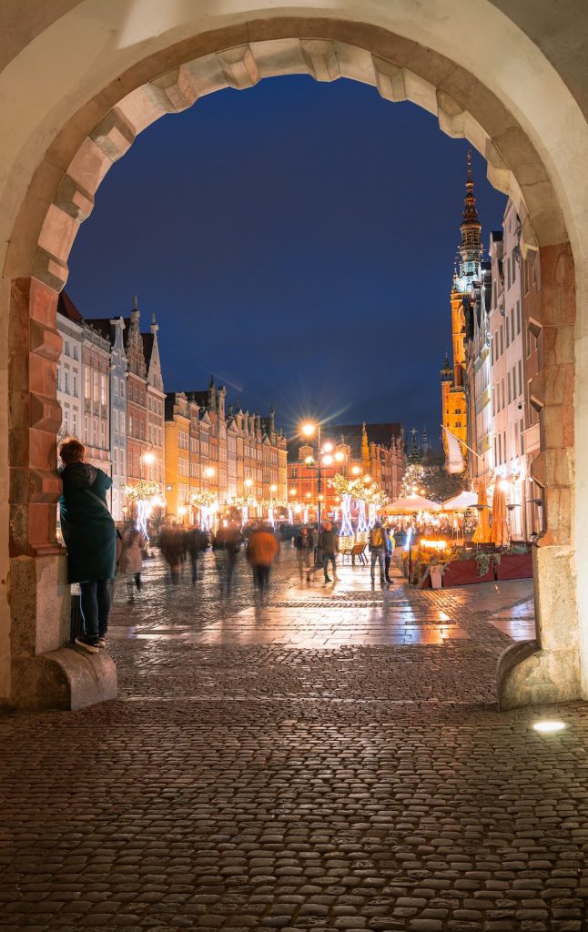 Gdansk arch, Photo by Adam Nieścioruk on Unsplash